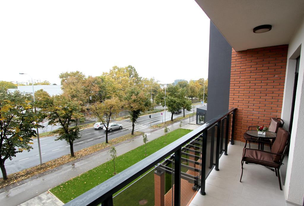 Apartment Oasis Belgrad Exterior foto